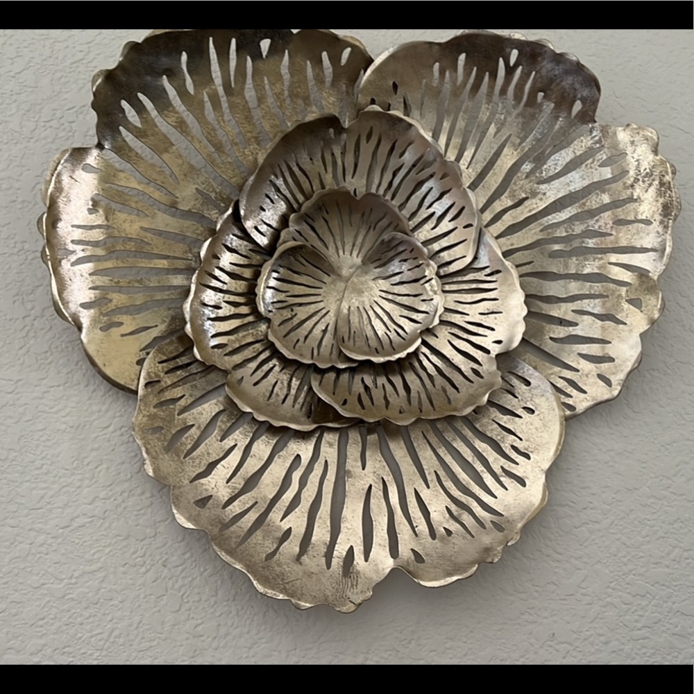 Large flower decor